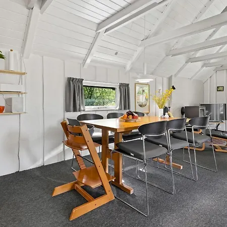 3 Bedroom Gorgeous In Toftlund Hébergement de vacances *