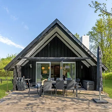 3 Bedroom Gorgeous In Toftlund Hébergement de vacances